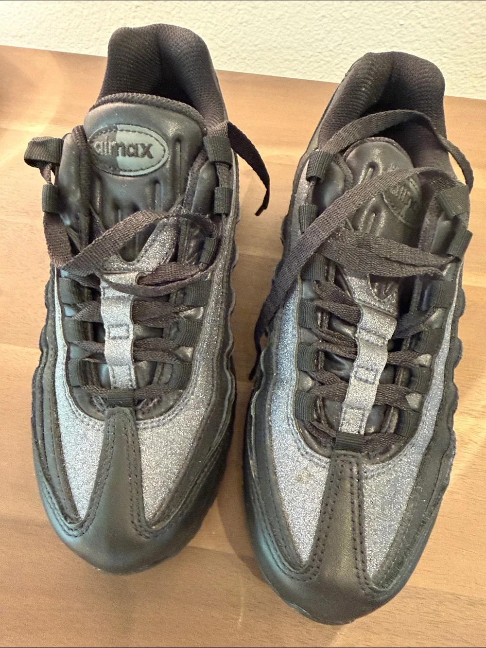 Nike Women’s Black and Gray Air Max Sneakers